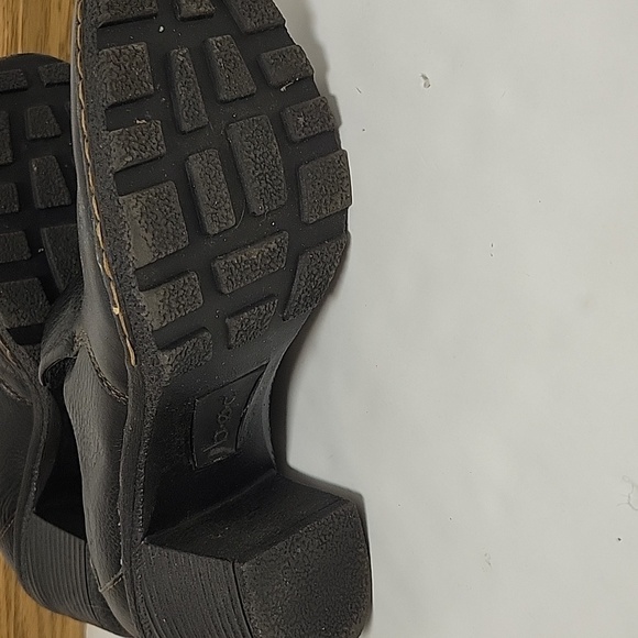 BOC women's black chunky lug sole 3" heels sz 8 leather - Picture 4 of 5